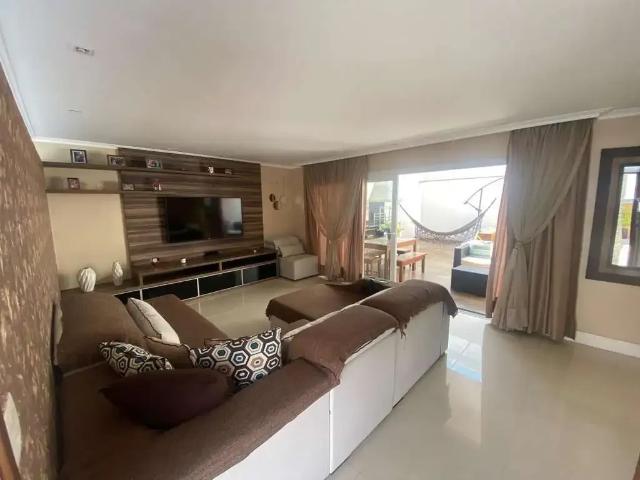Casa / Sobrado para Venda em São Paulo/SP Interlagos 4 Quartos