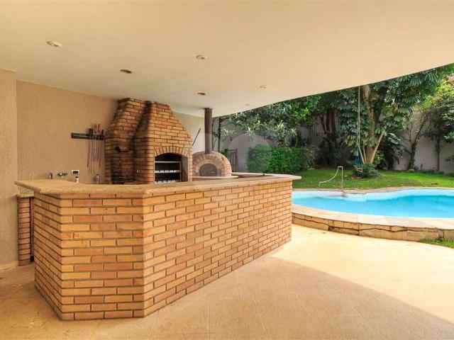 Casa / Sobrado para Venda em São Paulo/SP Interlagos 4 Quartos