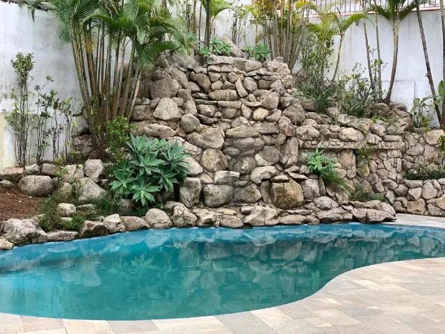 Casa / Sobrado para Venda em São Paulo/SP Interlagos 4 Quartos