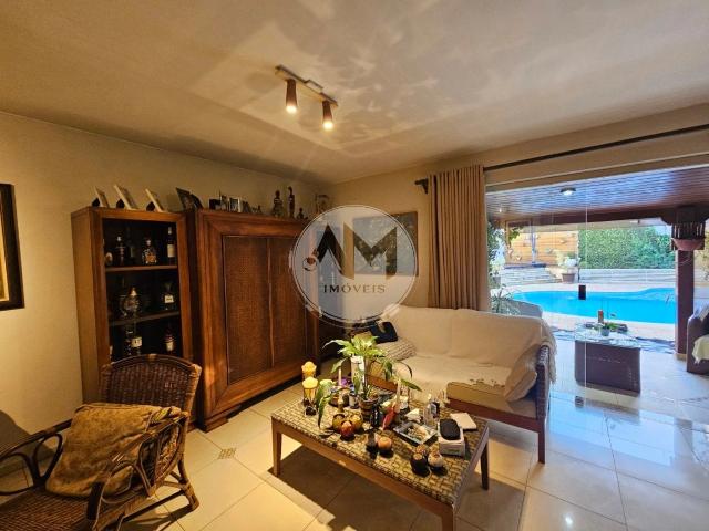 Casa / Sobrado para Venda em São Paulo/SP Interlagos 4 Quartos