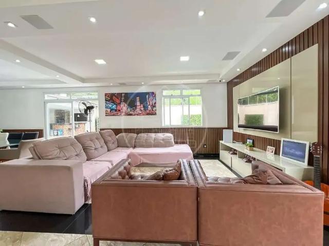 Casa / Sobrado para Venda em São Paulo/SP Interlagos 4 Quartos