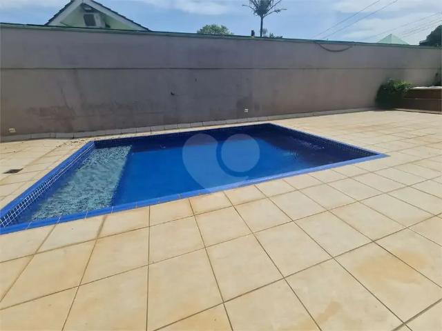 Casa / Sobrado para Venda em São Paulo/SP Interlagos 4 Quartos