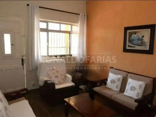 Casa / Sobrado para Venda em São Paulo/SP Interlagos 5 Quartos