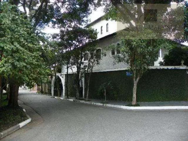 Casa / Sobrado para Venda em São Paulo/SP Interlagos 5 Quartos