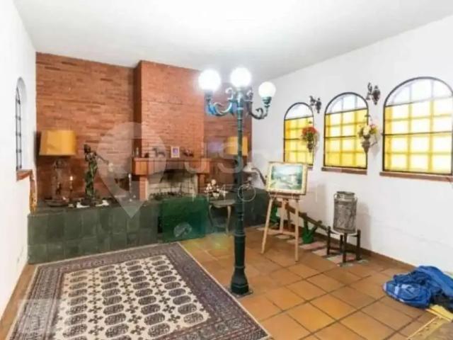 Casa / Sobrado para Venda em São Paulo/SP Interlagos 5 Quartos