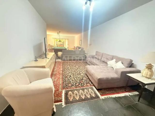 Casa / Sobrado para Venda em São Paulo/SP Interlagos 6 Quartos