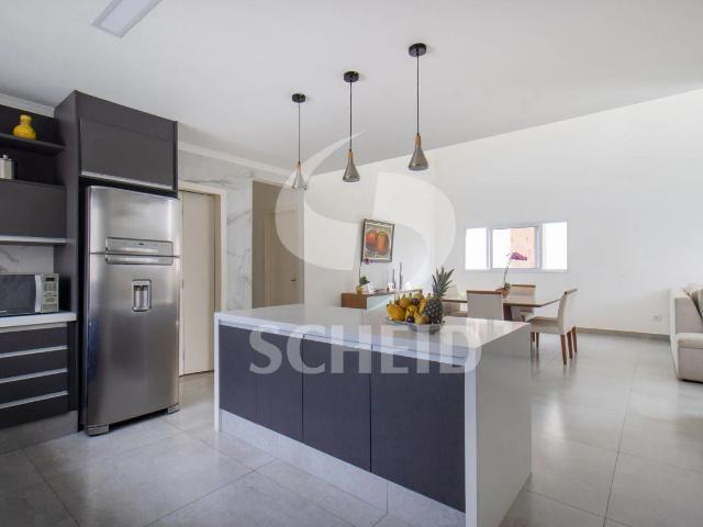 Casa / Sobrado para Venda em São Paulo/SP Interlagos 6 Quartos