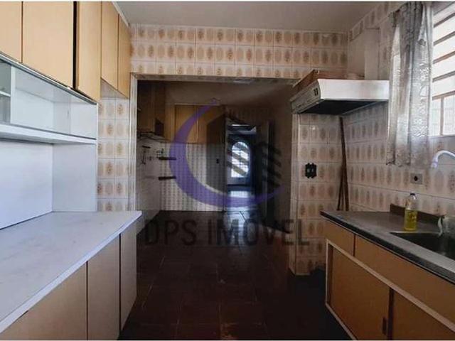 Casa / Sobrado para Venda em São Paulo/SP Interlagos 6 Quartos
