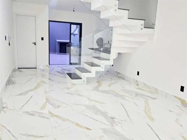 Casa / Sobrado para Venda em São Paulo/SP Ipiranga 4 Quartos