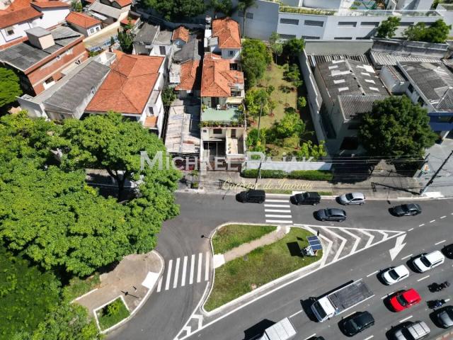 Casa / Sobrado para Venda em São Paulo/SP Ipiranga 6 Quartos
