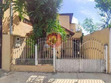 Casa à venda em Rua Professor Zeferino Ferraz - Academia