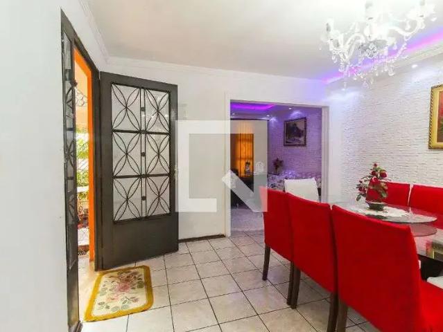 Casa / Sobrado para Venda em São Paulo/SP Itaquera 4 Quartos