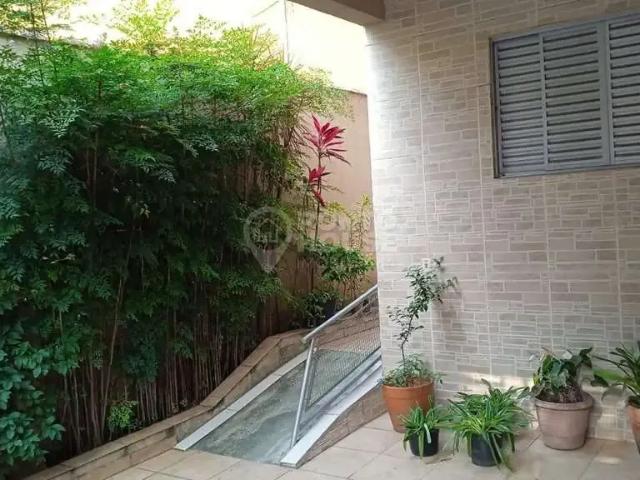 Casa / Sobrado para Venda em São Paulo/SP Jabaquara 4 Quartos