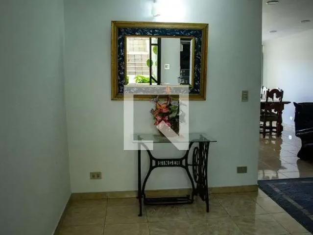 Casa / Sobrado para Venda em São Paulo/SP Jabaquara 4 Quartos