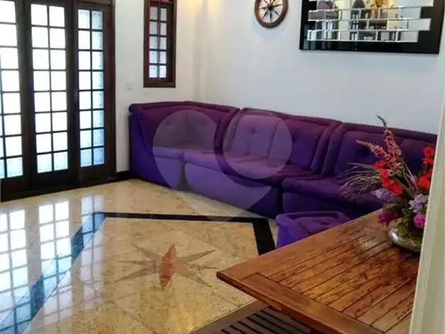 Casa / Sobrado para Venda em São Paulo/SP Jabaquara 6 Quartos