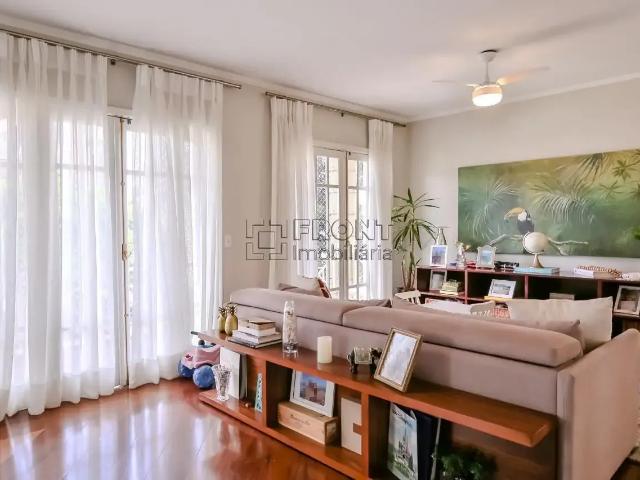 Casa / Sobrado para Venda em São Paulo/SP Jardim Colombo 5 Quartos