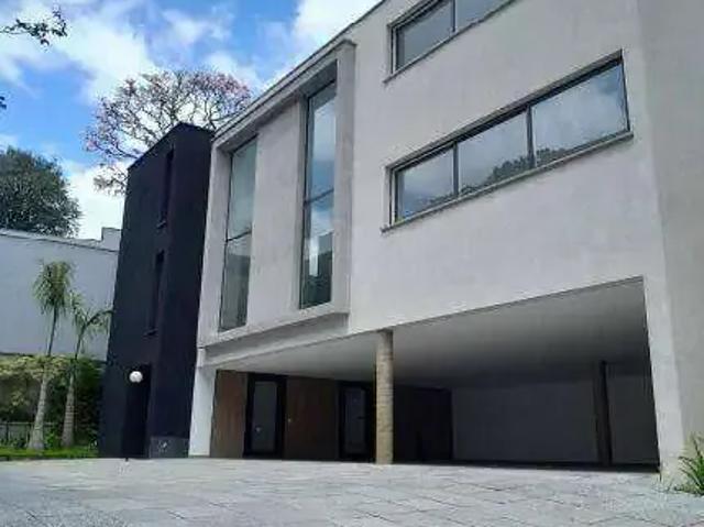 Casa / Sobrado para Venda em São Paulo/SP Jardim Cordeiro 4 Quartos