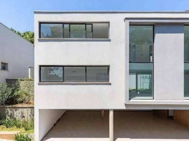 Casa / Sobrado para Venda em São Paulo/SP Jardim Cordeiro 4 Quartos