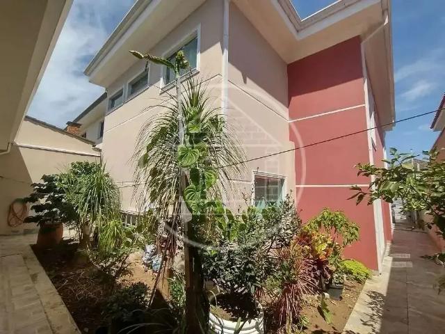 Casa / Sobrado para Venda em São Paulo/SP Jardim Campo Grande 4 Quartos