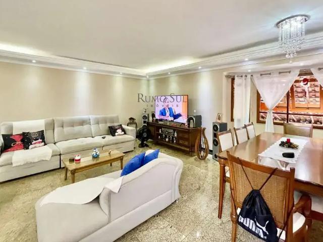 Casa / Sobrado para Venda em São Paulo/SP Jardim Campo Grande 4 Quartos