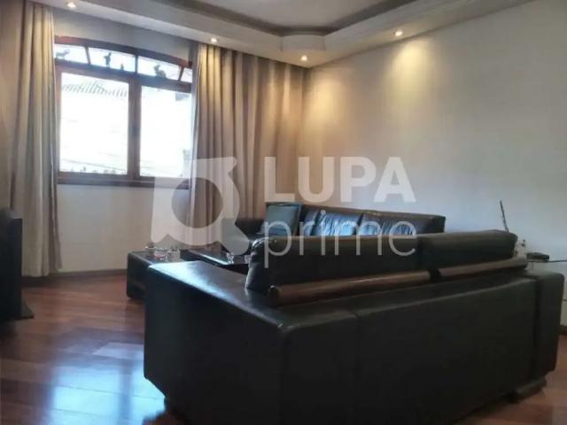 Casa / Sobrado para Venda em São Paulo/SP Jardim Carlu 3 Quartos