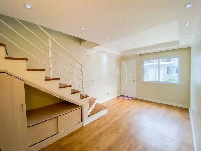 Casa / Sobrado para Venda em São Paulo/SP Jardim Cristal 2 Quartos