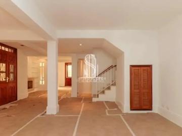 Casa / Sobrado para Venda em São Paulo/SP Jardim América 4 Quartos