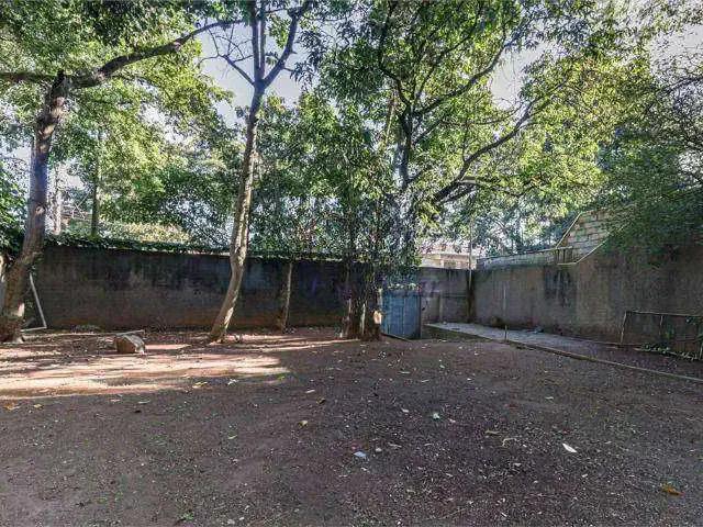 Casa / Sobrado para Venda em São Paulo/SP Jardim América 5 Quartos