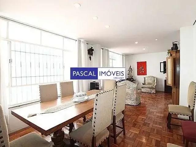 Casa / Sobrado para Venda em São Paulo/SP Jardim América 3 Quartos
