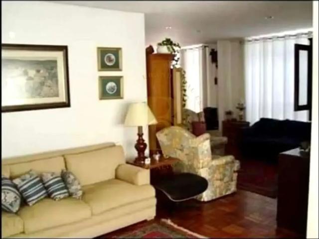 Casa / Sobrado para Venda em São Paulo/SP Jardim América 3 Quartos