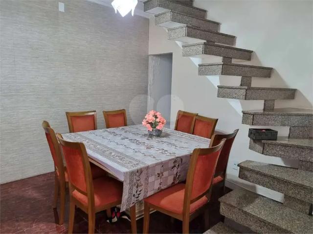 Casa / Sobrado para Venda em São Paulo/SP Jardim Aricanduva 4 Quartos