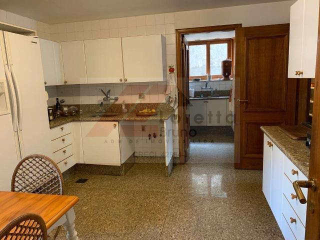Casa / Sobrado para Venda em São Paulo/SP Jardim Guedala 4 Quartos