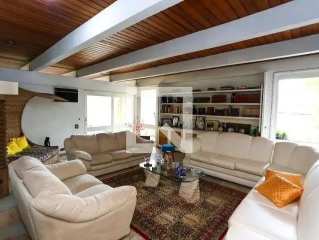 Casa / Sobrado para Venda em São Paulo/SP Jardim Guedala 4 Quartos