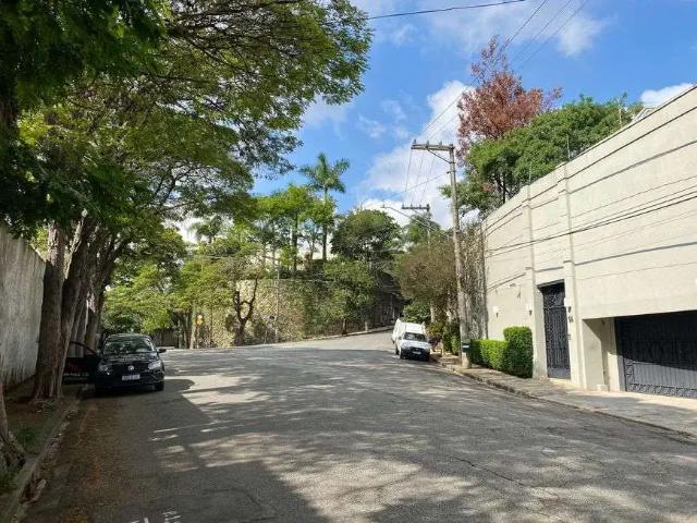 Casa / Sobrado para Venda em São Paulo/SP Jardim Guedala 4 Quartos