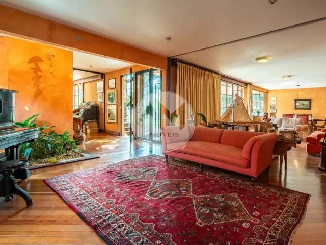 Casa / Sobrado para Venda em São Paulo/SP Jardim Guedala 4 Quartos