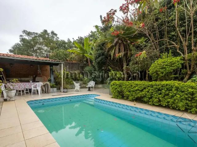 Casa / Sobrado para Venda em São Paulo/SP Jardim Guedala 4 Quartos
