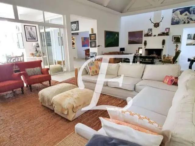 Casa / Sobrado para Venda em São Paulo/SP Jardim Guedala 4 Quartos