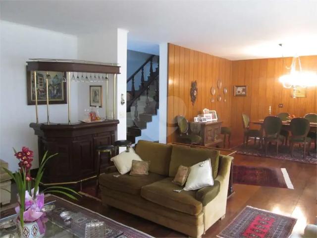 Casa / Sobrado para Venda em São Paulo/SP Jardim Guedala 4 Quartos
