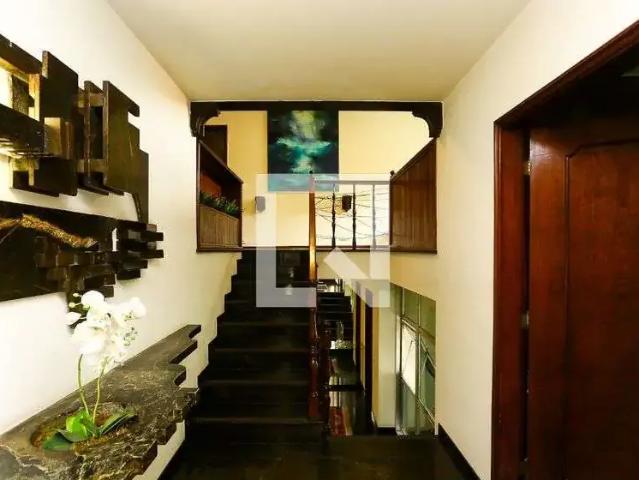 Casa / Sobrado para Venda em São Paulo/SP Jardim Guedala 4 Quartos