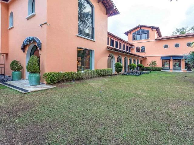 Casa / Sobrado para Venda em São Paulo/SP Jardim Guedala 4 Quartos
