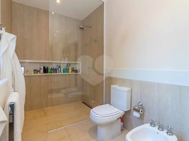 Casa / Sobrado para Venda em São Paulo/SP Jardim Guedala 4 Quartos