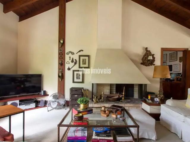 Casa / Sobrado para Venda em São Paulo/SP Jardim Guedala 5 Quartos