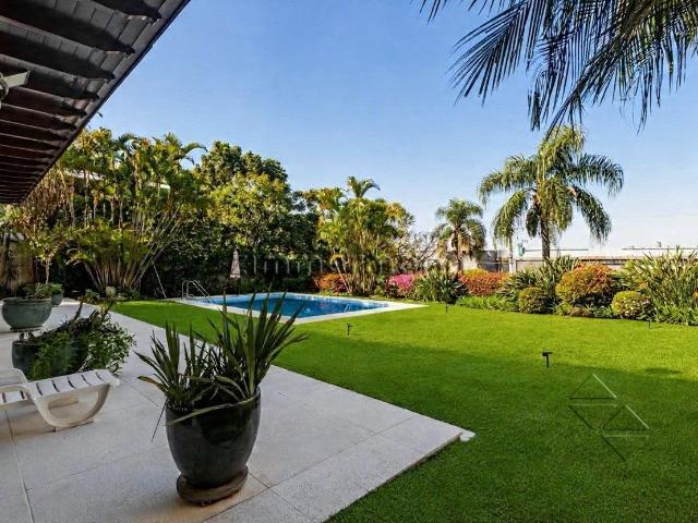 Casa / Sobrado para Venda em São Paulo/SP Jardim Guedala 5 Quartos