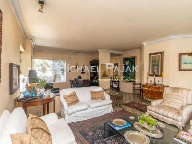 Casa / Sobrado para Venda em São Paulo/SP Jardim Guedala 5 Quartos