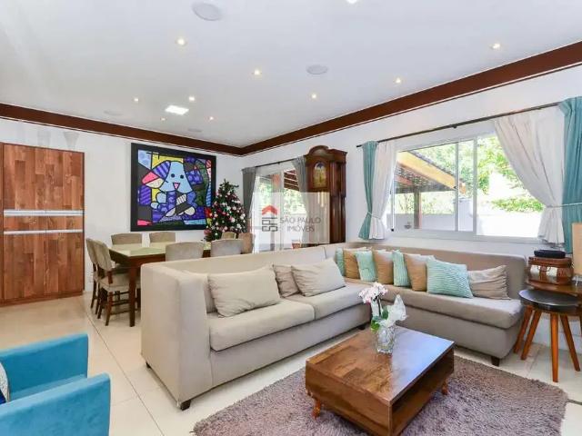 Casa / Sobrado para Venda em São Paulo/SP Jardim dos Estados 3 Quartos