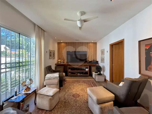 Casa / Sobrado para Venda em São Paulo/SP Jardim dos Estados 4 Quartos
