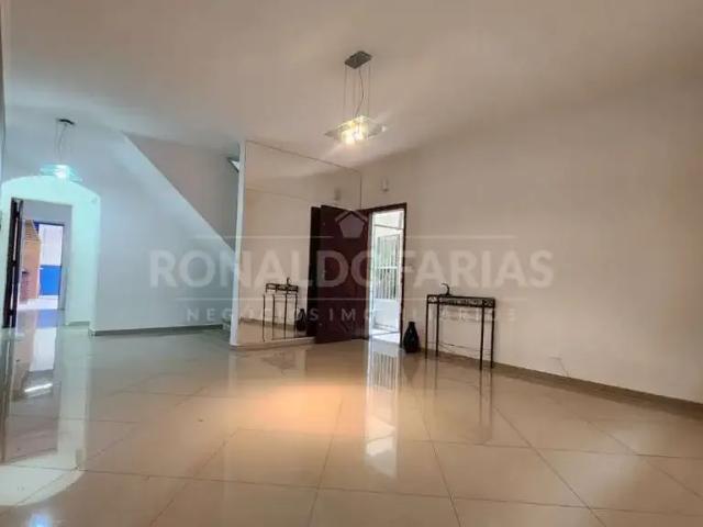 Casa / Sobrado para Venda em São Paulo/SP Jardim dos Lagos 3 Quartos