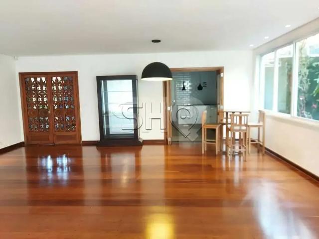 Casa / Sobrado para Venda em São Paulo/SP Jardim das Bandeiras 4 Quartos