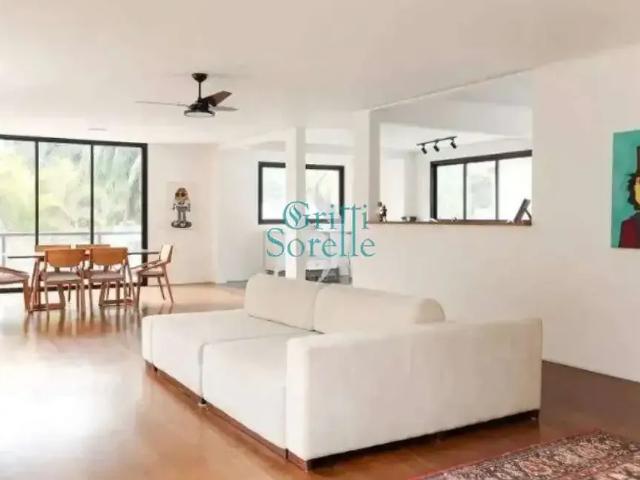 Casa / Sobrado para Venda em São Paulo/SP Jardim das Bandeiras 4 Quartos