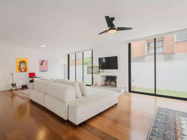 Casa / Sobrado para Venda em São Paulo/SP Jardim das Bandeiras 4 Quartos